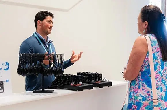 Cvent-connect-booth_Sam-F_580-380