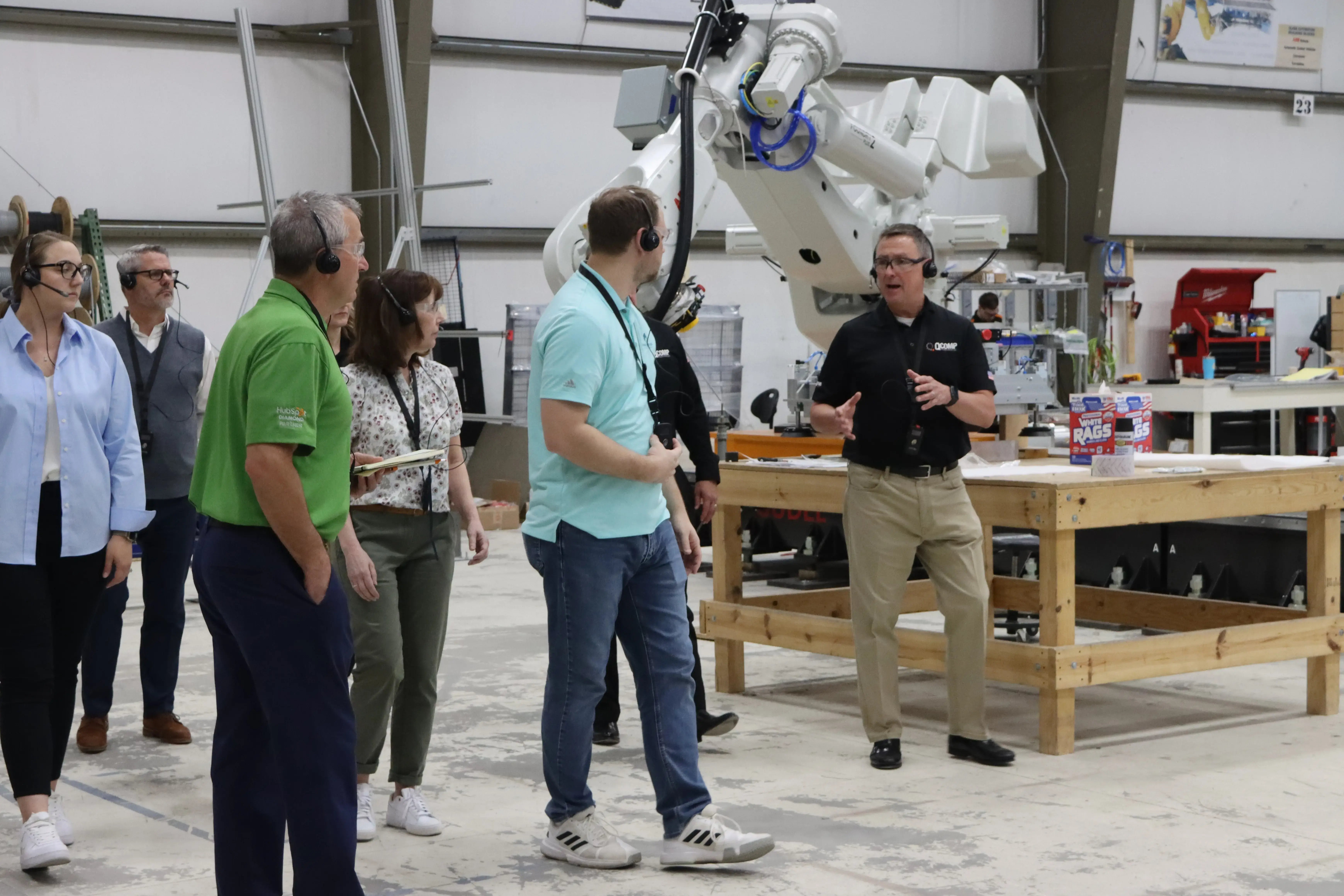 manufacturing-plant-tour-guide-headsets.webp